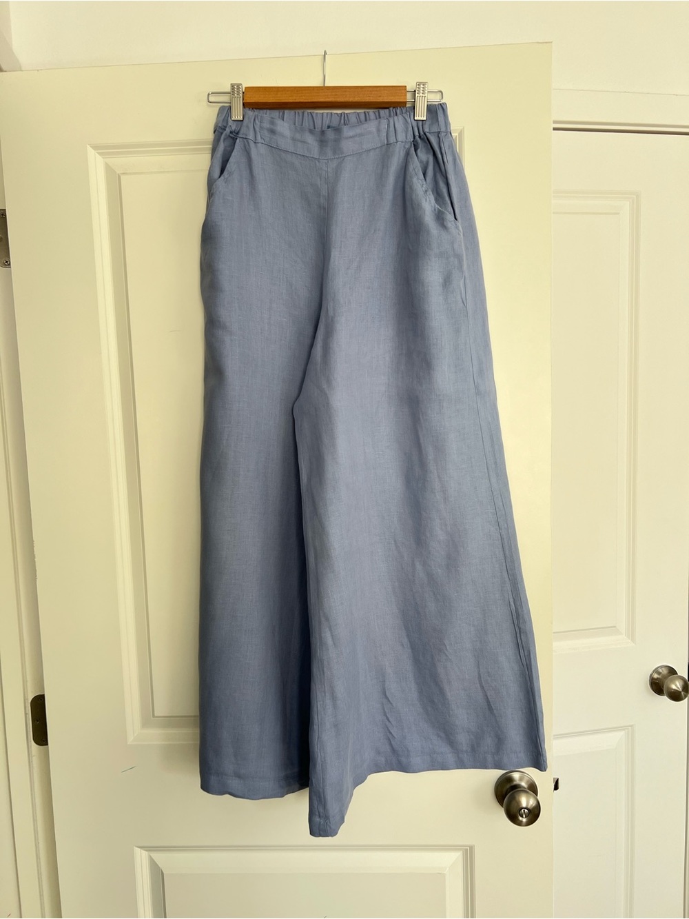 CP Shades Pale Blue Wide-Leg Capris with Elastic Waist